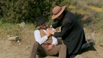  :     / American Bandits: Frank and Jesse James