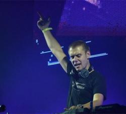 Armin van Buuren - A State Of Trance Episode 757