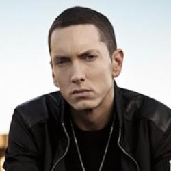 Eminem Echo (feat. Royce Da 5 9 Liz Rodrigues)